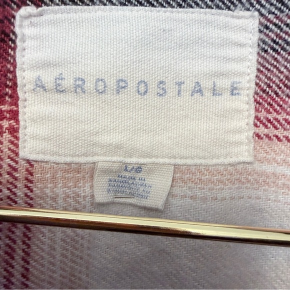 Aeropostale Red and Black Plaid Shirt - Picture 2 of 3